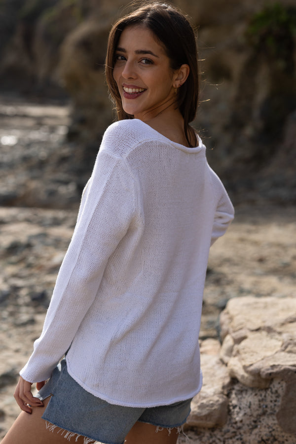 Beach V-Neck Sweater / White - Image 3