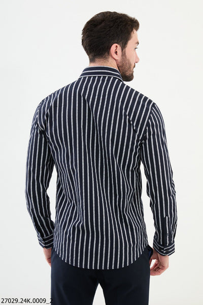 Black and White Striped Men's Casual Shirt. - Image 3